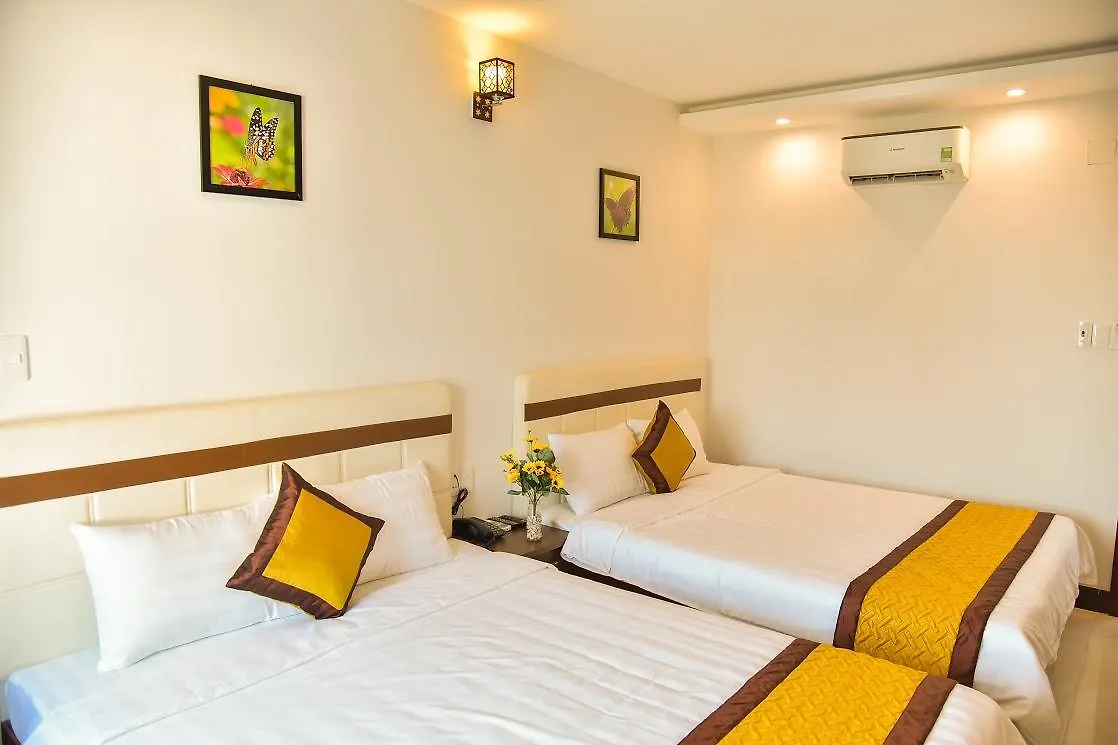 Xuan Vinh Hotel Da Nang 2*,  Vietnam